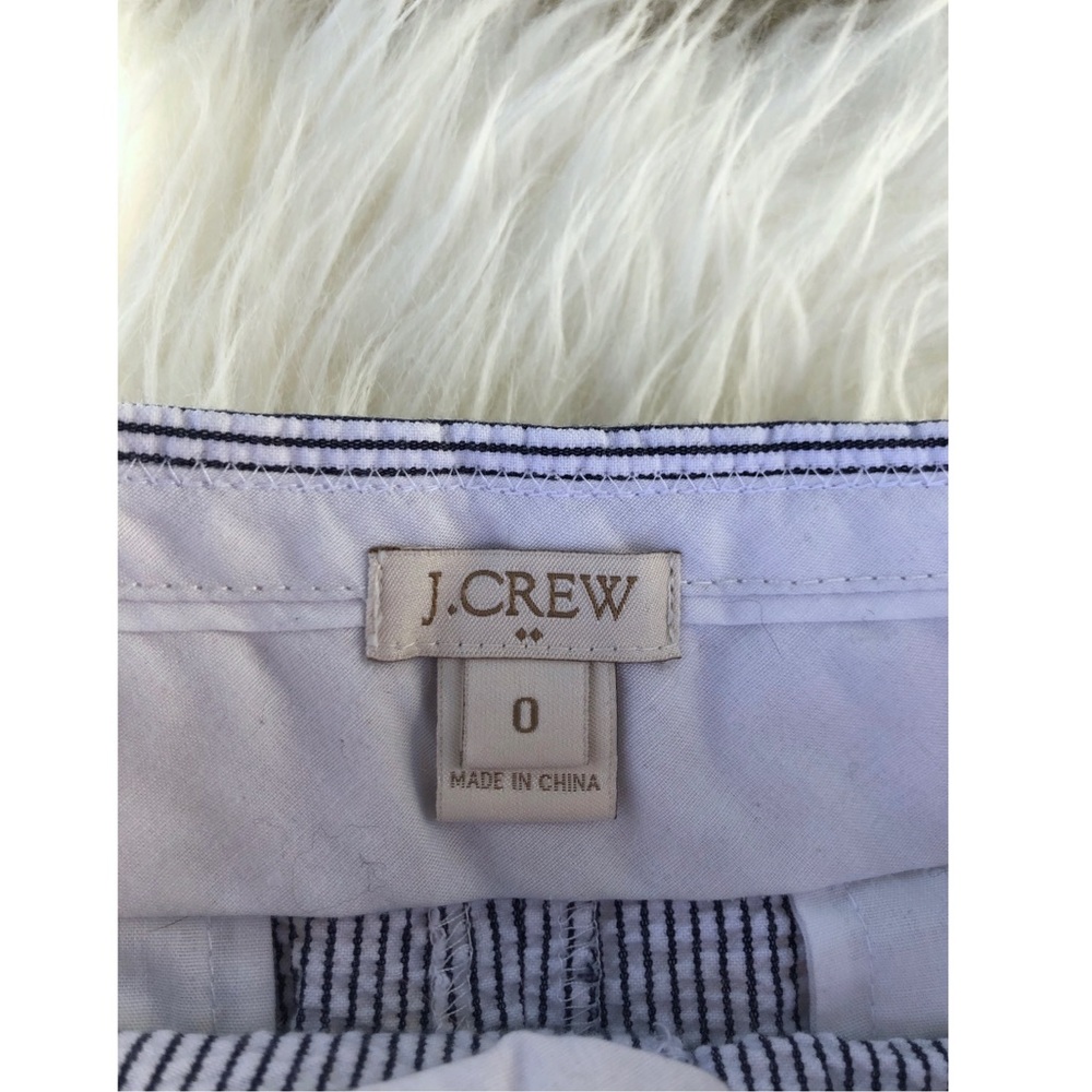 🌸J. Crew seersucker mini skirt with buttons - Picture 3 of 4